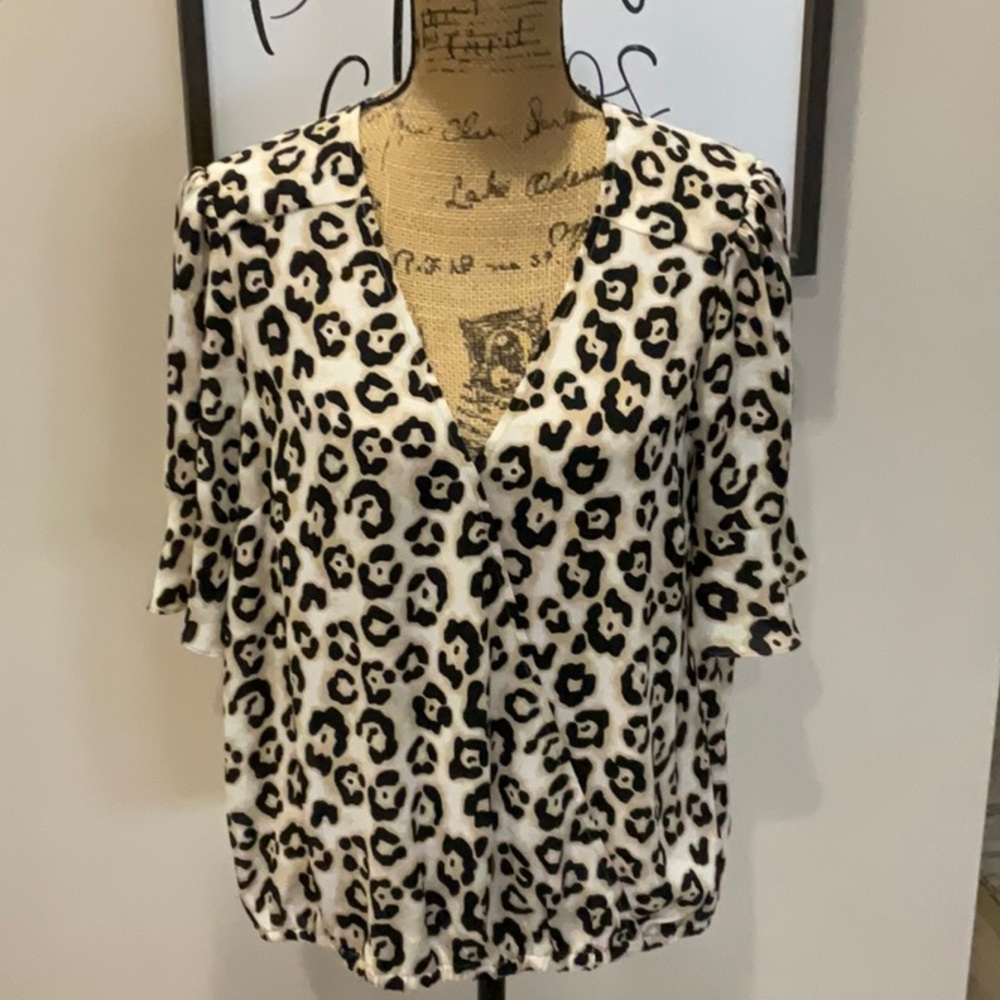 Women’s blouse!